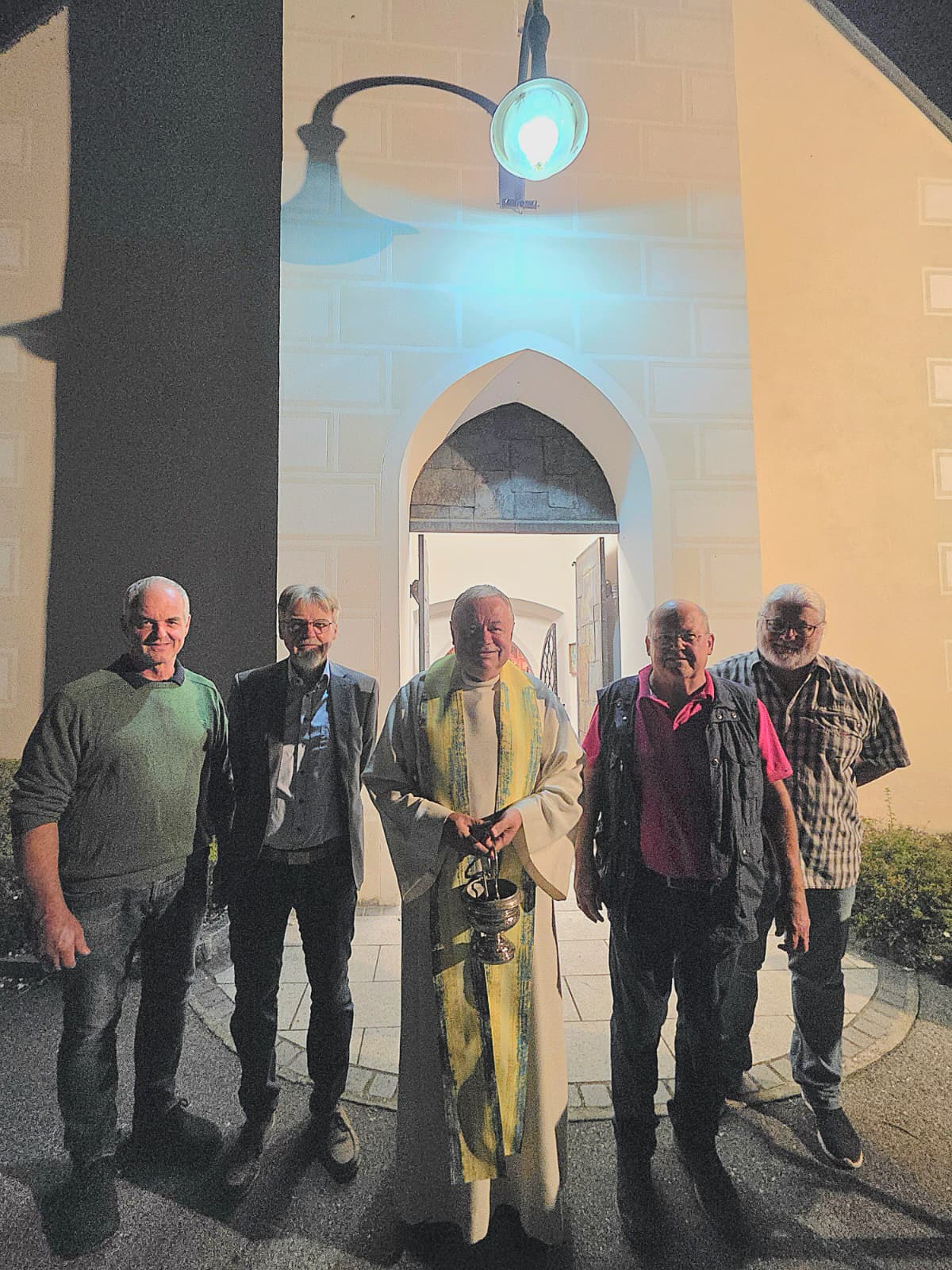 Karl Braunshofer, Willi Dworschak, Pfarrer Pater Hermann Sandberger_Peter Kohoutek, Willi Magerl